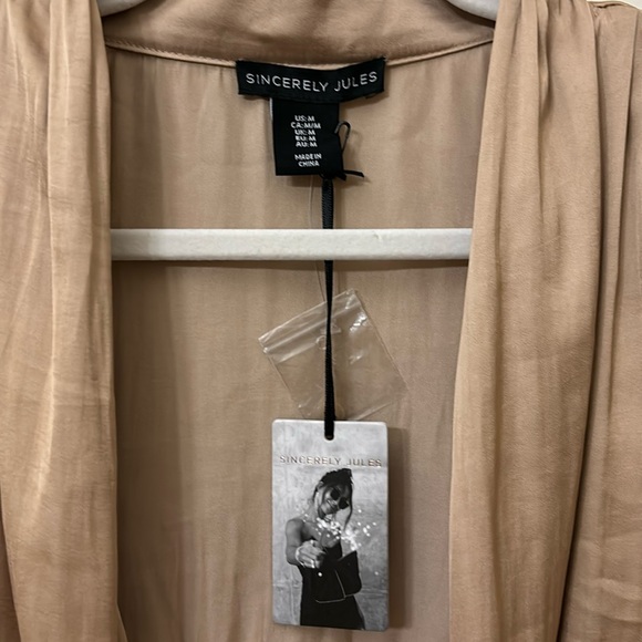 💋NWT✨Sincerely Jules✨bodysuit ✨Sz:M - Picture 3 of 10